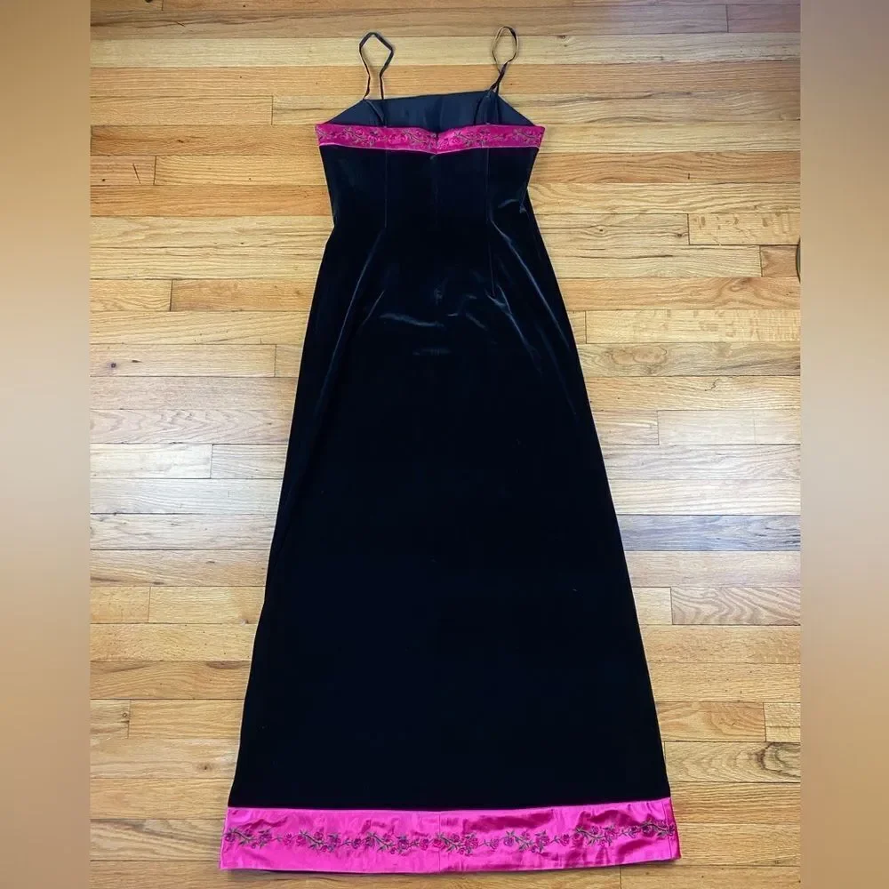 Papell Boutique Evening Velvet Gown Size 8 - Picture 2 of 8